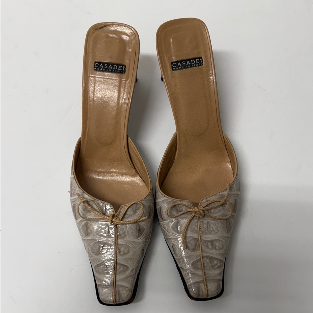 Vintage luxury Casadei Women's Beige Patterned Mules 7 Made in Italy